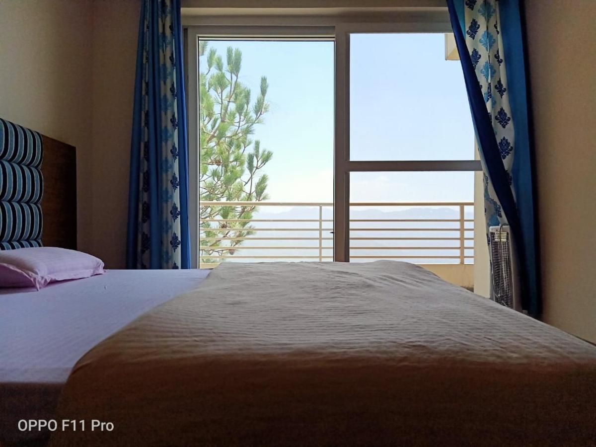 Pine Peak Villa Kasauli Eksteriør billede